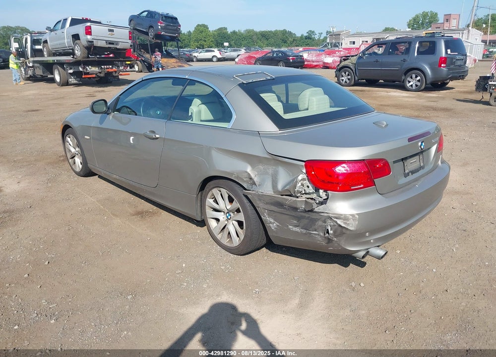 2011 BMW 3 SERIES VIN: WBADW3C56BE537760