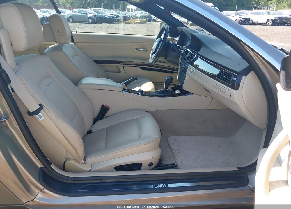 2011 BMW 3 SERIES VIN: WBADW3C56BE537760