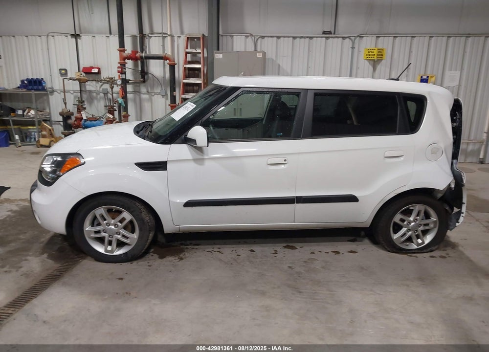 2010 KIA SOUL VIN: KNDJT2A26A7703893