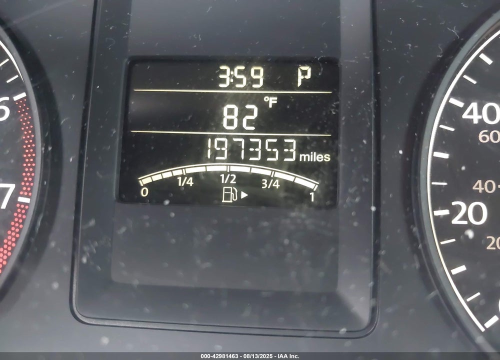 2011 VOLKSWAGEN JETTA 2.5L SE VIN: 3VWDZ7AJ2BM323101