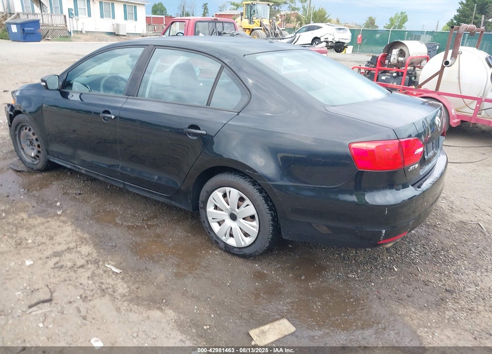 2011 VOLKSWAGEN JETTA 2.5L SE VIN: 3VWDZ7AJ2BM323101