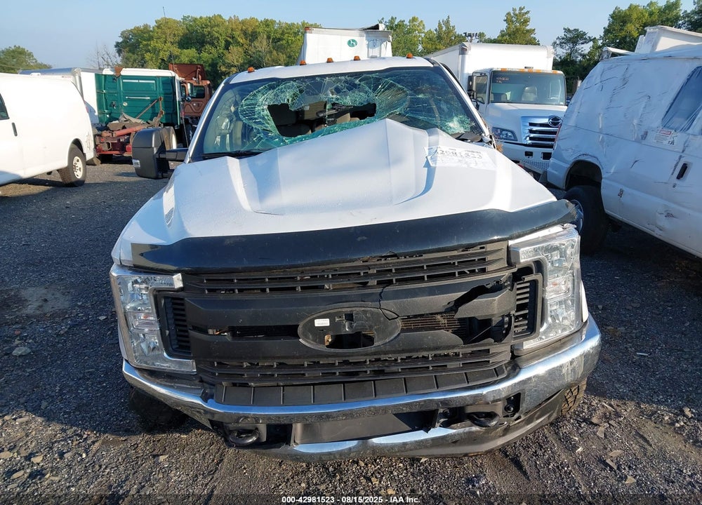 2018 FORD F-350 XL VIN: 1FT8W3DT9JEB15160