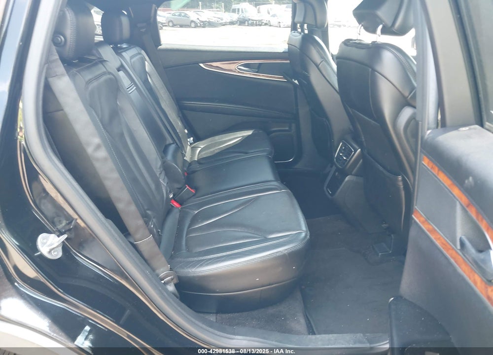 2016 LINCOLN MKX VIN: 2LMPJ8LR7GBL58970