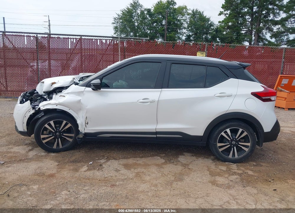 2019 NISSAN KICKS SR VIN: 3N1CP5CU3KL538351