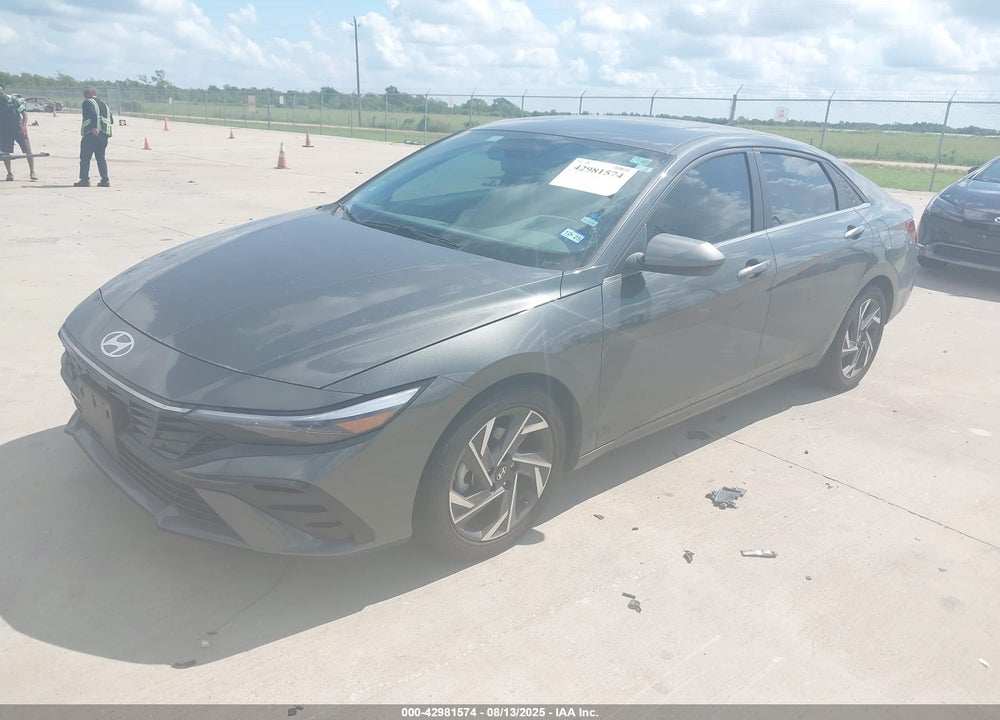 2024 HYUNDAI ELANTRA VIN: KMHLS4DG0RU656044
