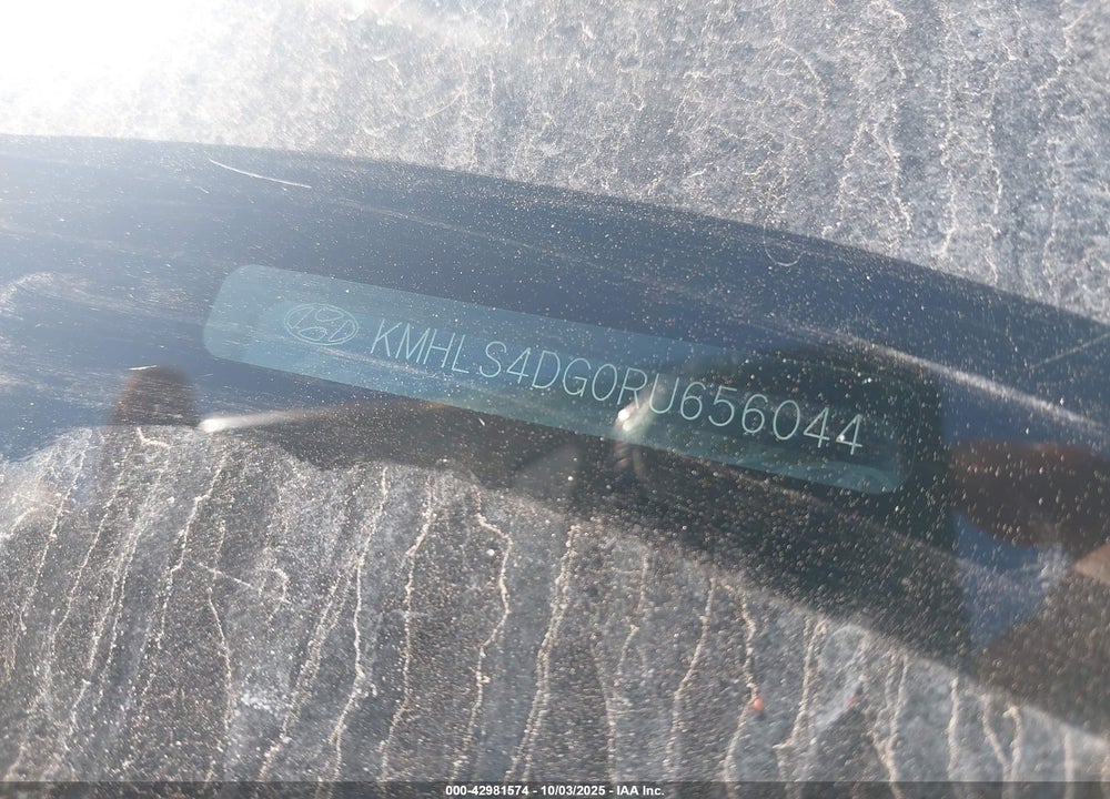 2024 HYUNDAI ELANTRA VIN: KMHLS4DG0RU656044