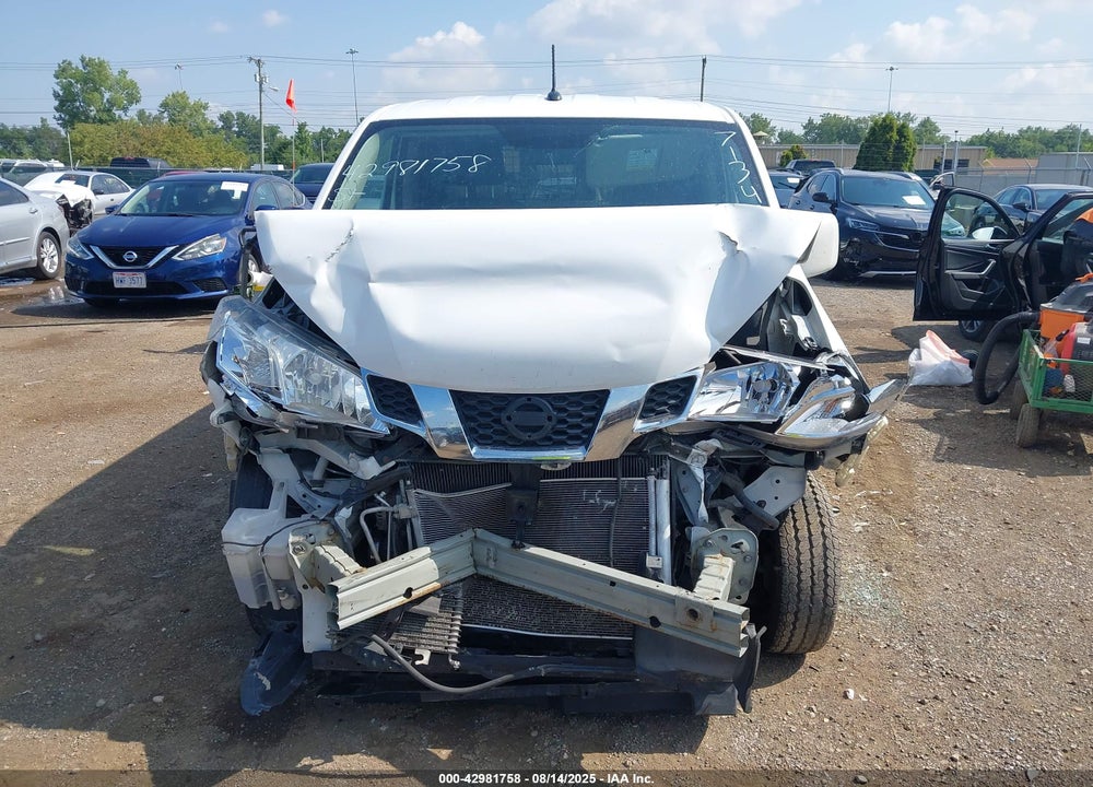 2017 NISSAN NV200 SV VIN: 3N6CM0KN8HK713465