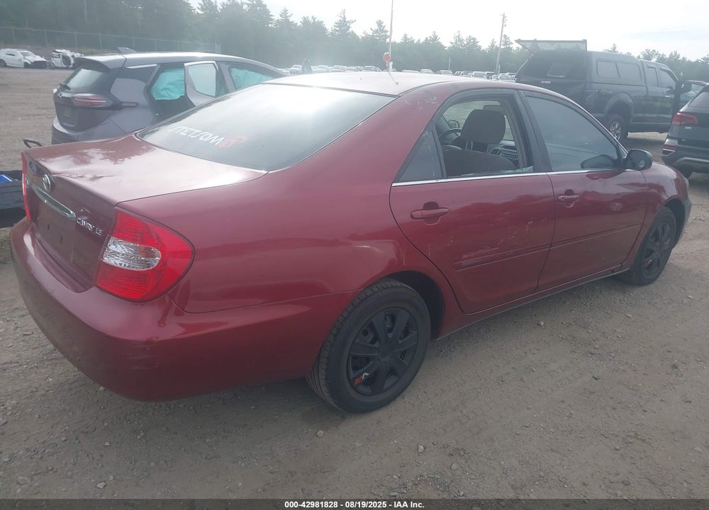 2002 TOYOTA CAMRY LE VIN: JTDBE32K020069154