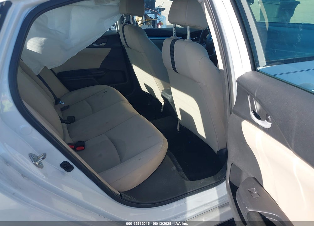 2020 HONDA CIVIC VIN: 2HGFC2F60LH568713