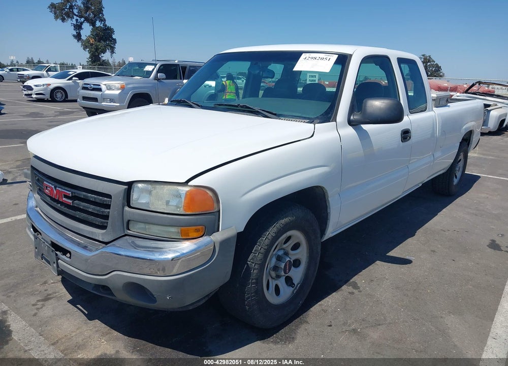2005 GMC SIERRA 1500 WORK TRUCK VIN: 1GTEC19V25E317287