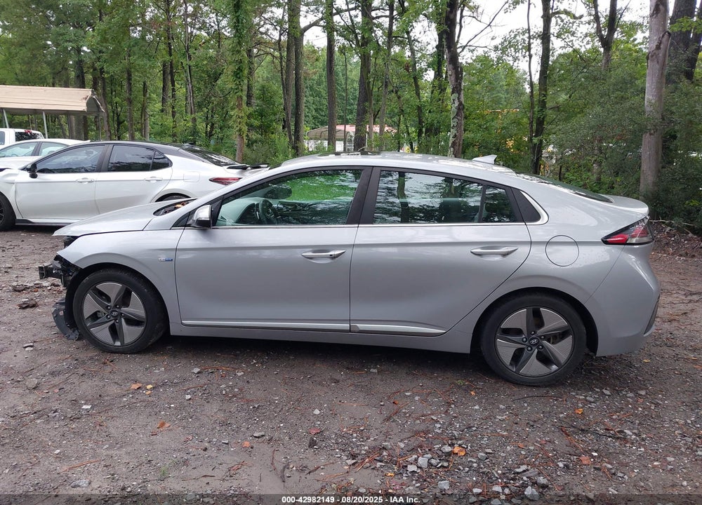 2020 HYUNDAI IONIQ HYBRID VIN: KMHC85LC8LU211089