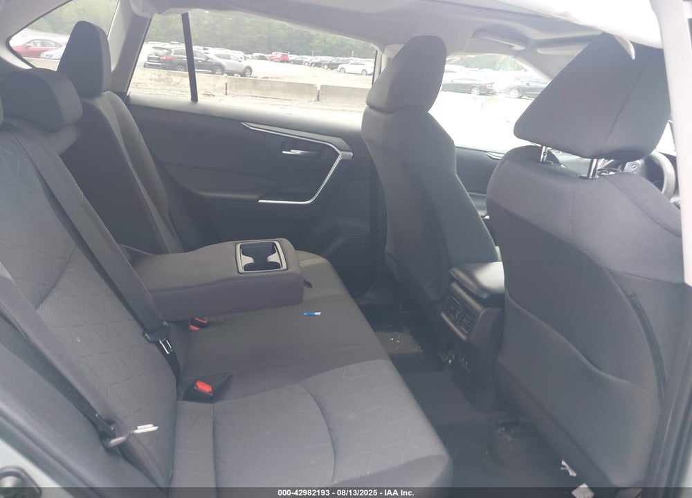 2022 TOYOTA RAV4 VIN: 2T3W1RFV7NW195595