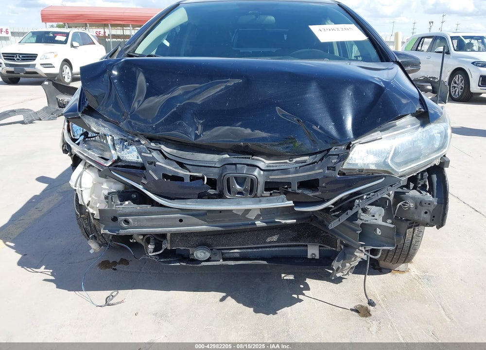 2017 HONDA FIT VIN: JHMGK5H72HS016495