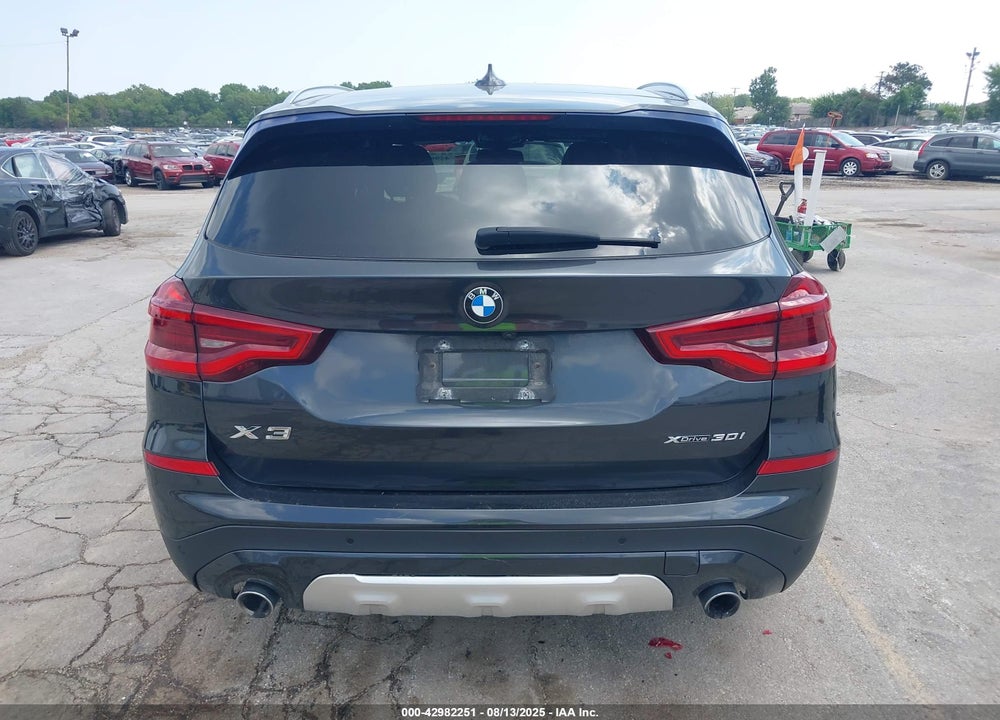 2020 BMW X3 VIN: 5UXTY5C08L9B95734