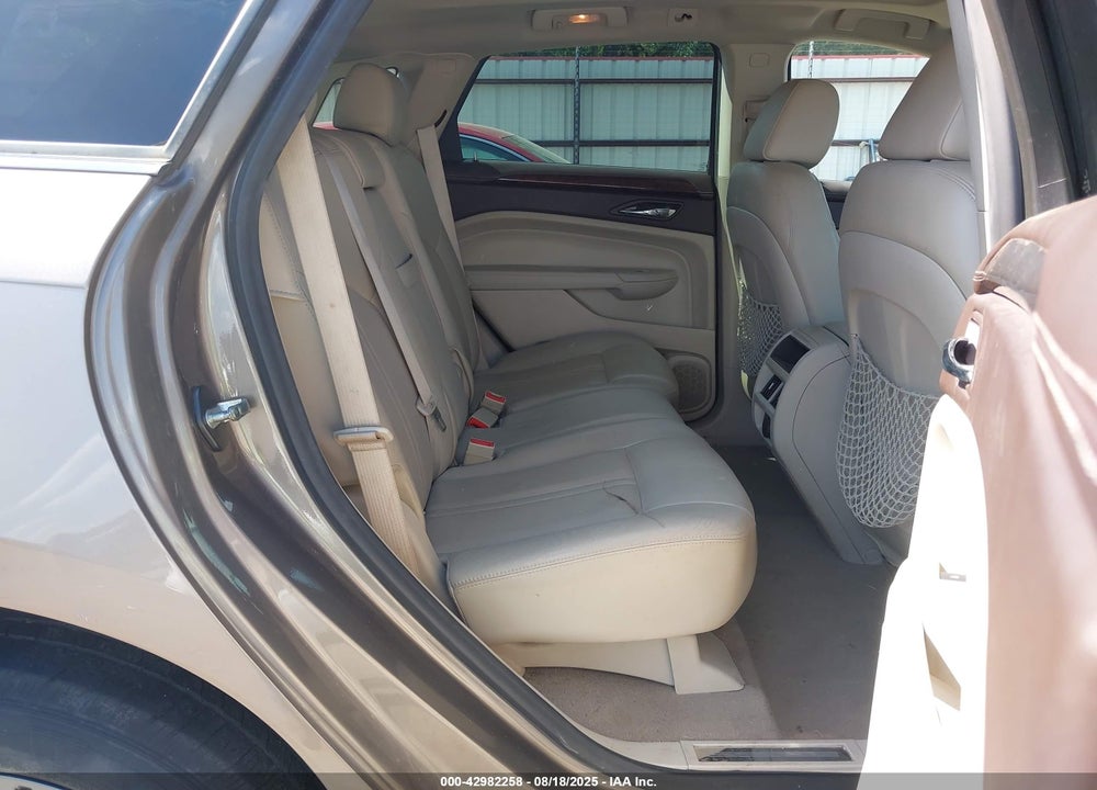 2011 CADILLAC SRX VIN: 3GYFNAEYXBS671066