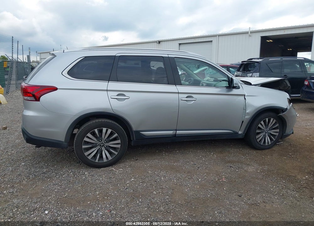 2019 MITSUBISHI OUTLANDER VIN: JA4AD3A32KZ007883
