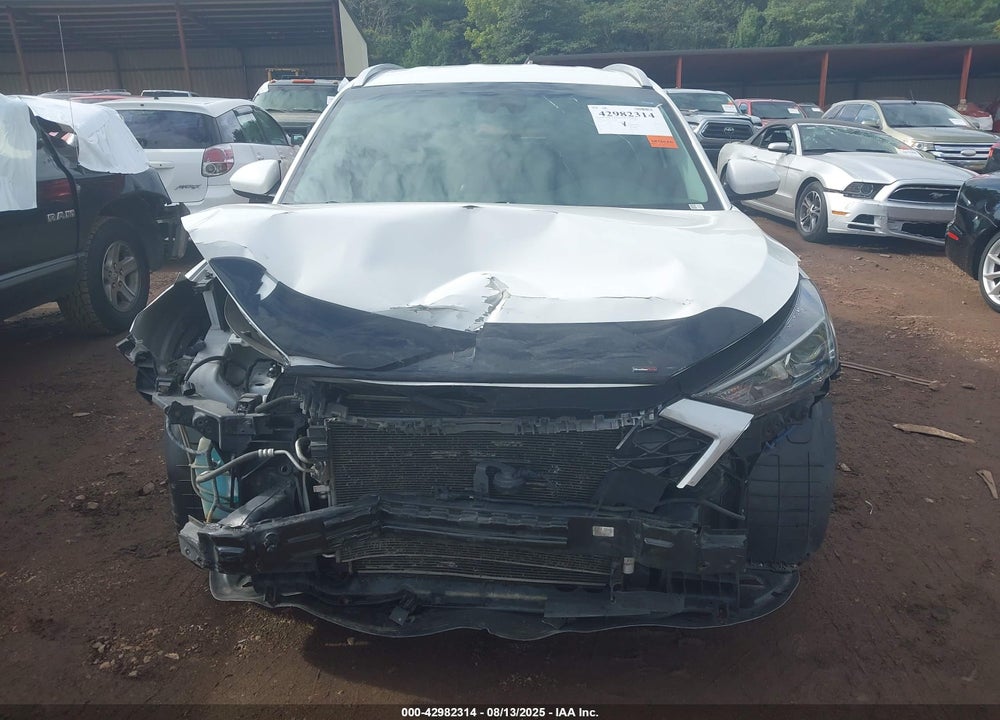 2019 HYUNDAI TUCSON VIN: KM8J33A42KU847981