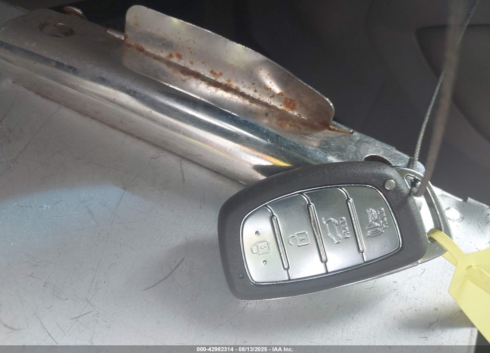 2019 HYUNDAI TUCSON VIN: KM8J33A42KU847981