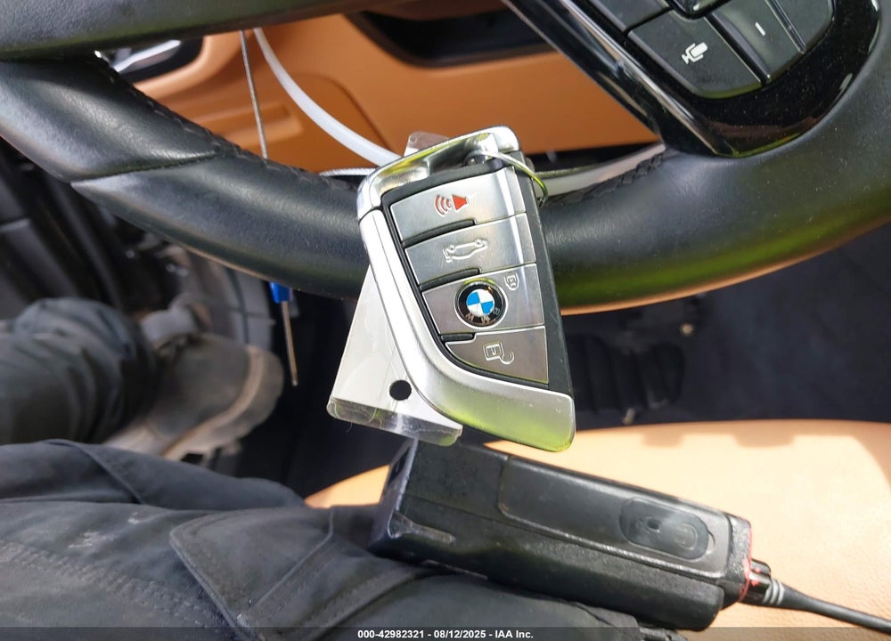2019 BMW 5 SERIES VIN: WBAJA5C51KWW06829