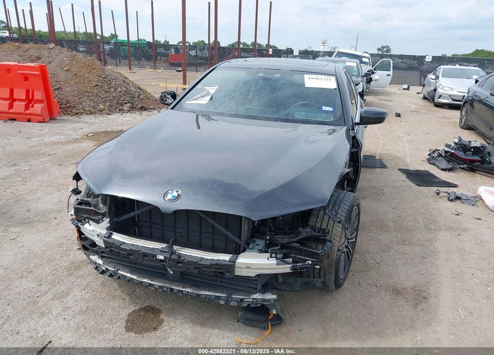 2019 BMW 5 SERIES VIN: WBAJA5C51KWW06829