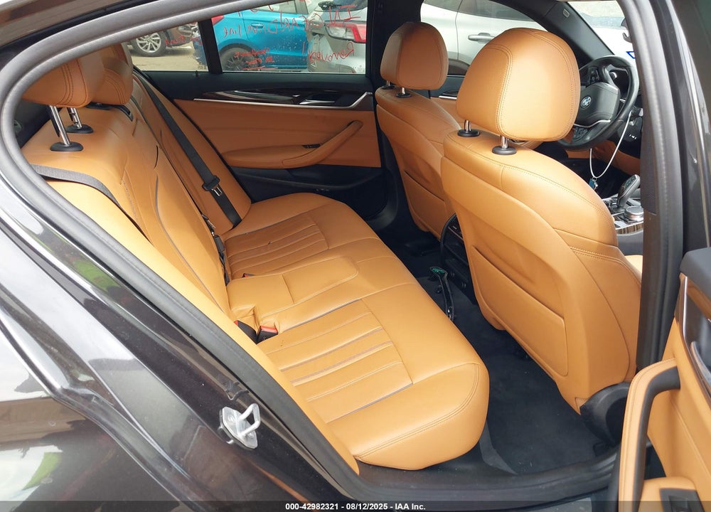 2019 BMW 5 SERIES VIN: WBAJA5C51KWW06829