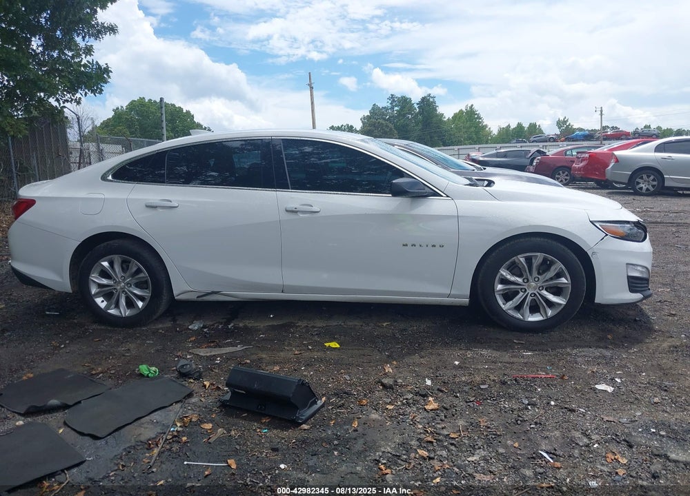 2020 CHEVROLET MALIBU VIN: 1G1ZD5ST8LF030101