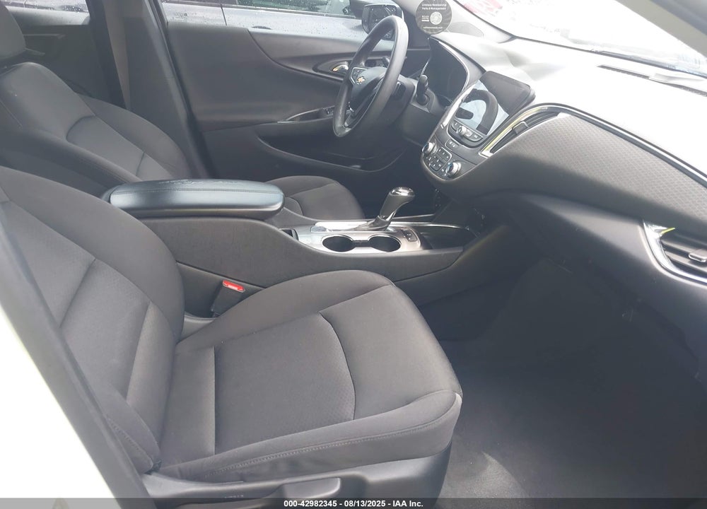 2020 CHEVROLET MALIBU VIN: 1G1ZD5ST8LF030101