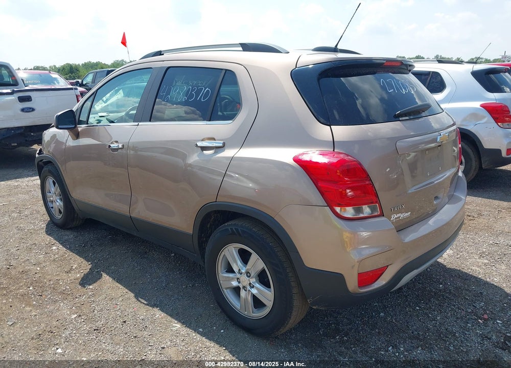 2018 CHEVROLET TRAX VIN: 3GNCJLSB3JL270085