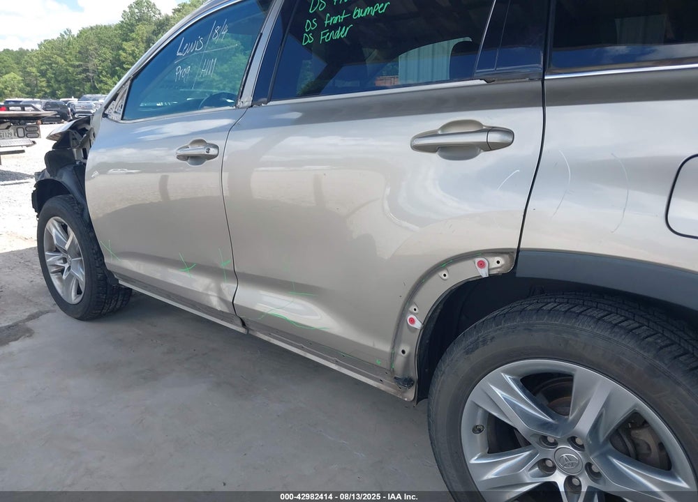 2014 TOYOTA HIGHLANDER VIN: 5TDDKRFH8ES009692