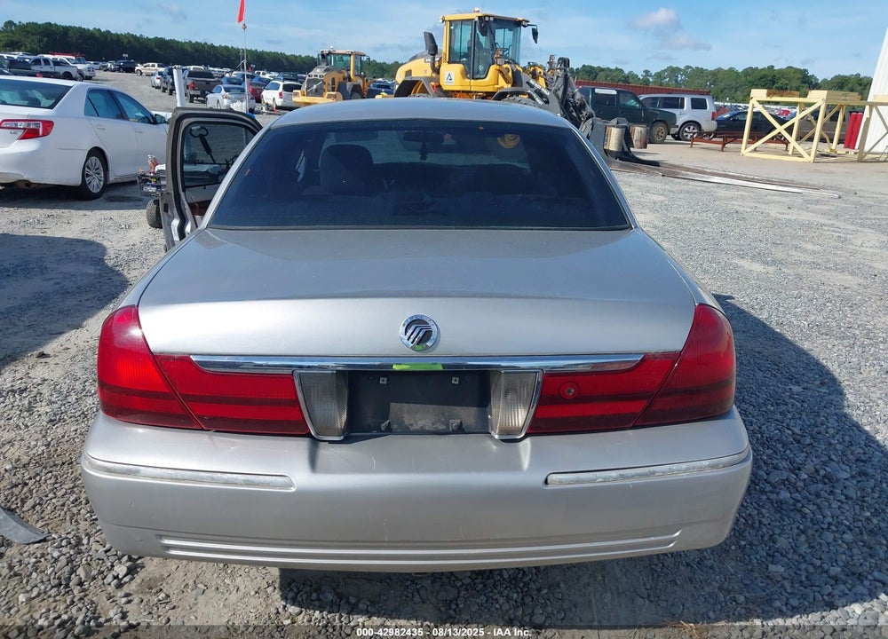 2004 MERCURY GRAND MARQUIS GS VIN: 2MEFM74W84X687773