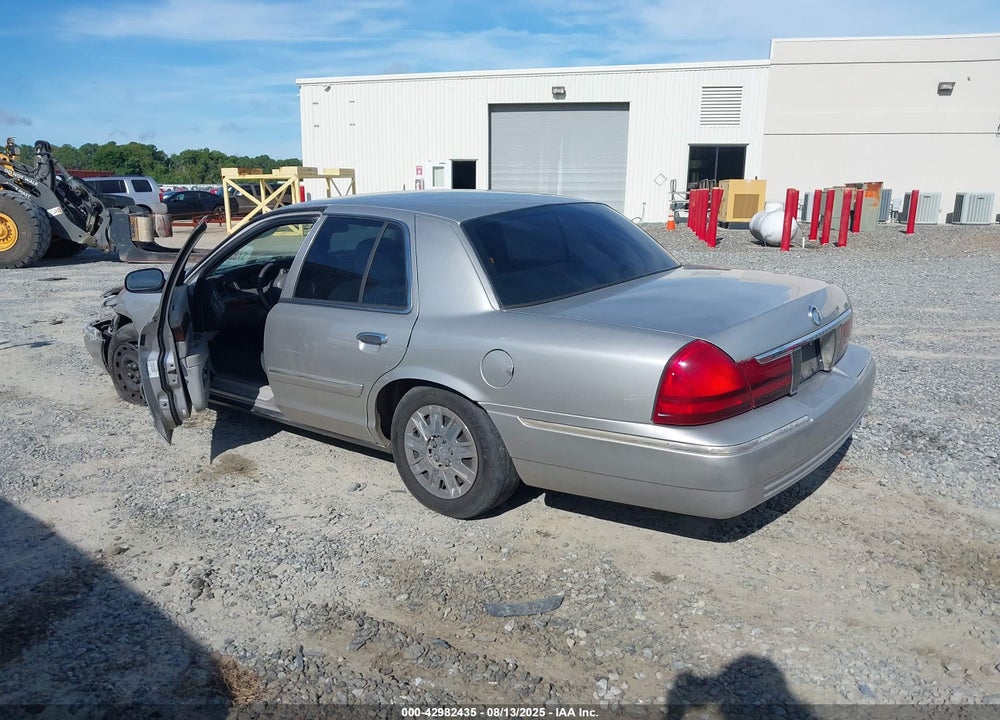 2004 MERCURY GRAND MARQUIS GS VIN: 2MEFM74W84X687773