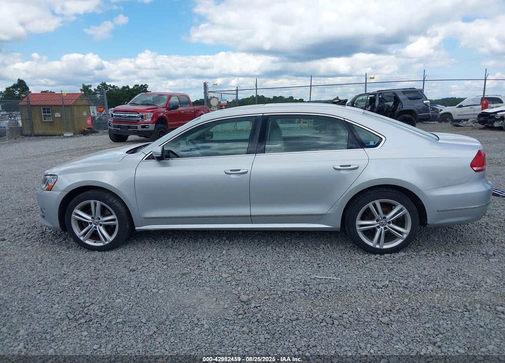 2015 VOLKSWAGEN PASSAT 1.8T SE VIN: 1VWBS7A37FC013983
