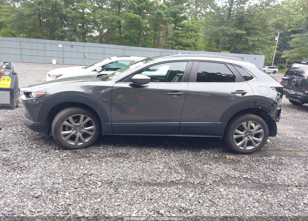 2022 MAZDA CX-30 PREFERRED VIN: 3MVDMBCLXNM407818