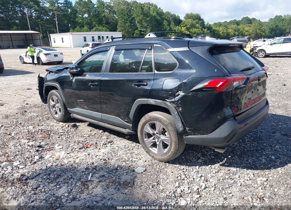 2022 TOYOTA RAV4 VIN: 2T3W1RFV1NC198199