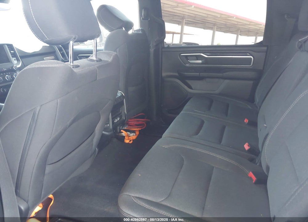 2022 RAM 1500 VIN: 1C6RREFT0NN355795
