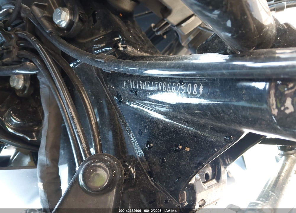 2024 HARLEY-DAVIDSON FLTRX VIN: 1HD1KH717RB662508