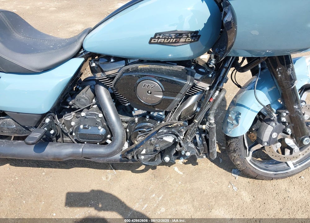 2024 HARLEY-DAVIDSON FLTRX VIN: 1HD1KH717RB662508