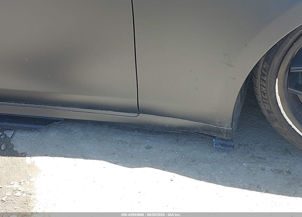 2017 TESLA MODEL S VIN: 5YJSA1E29HF186379