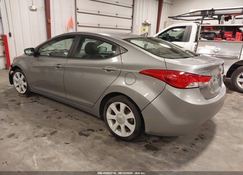 2013 HYUNDAI ELANTRA LIMITED VIN: KMHDH4AE8DU677612