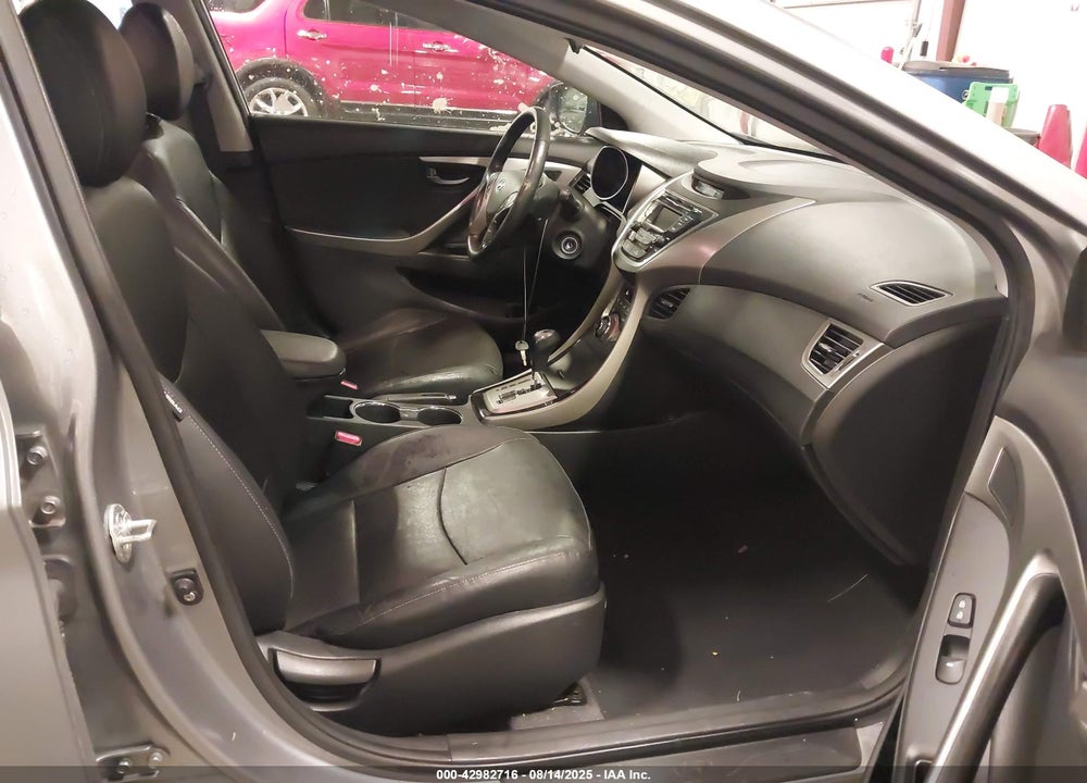 2013 HYUNDAI ELANTRA LIMITED VIN: KMHDH4AE8DU677612
