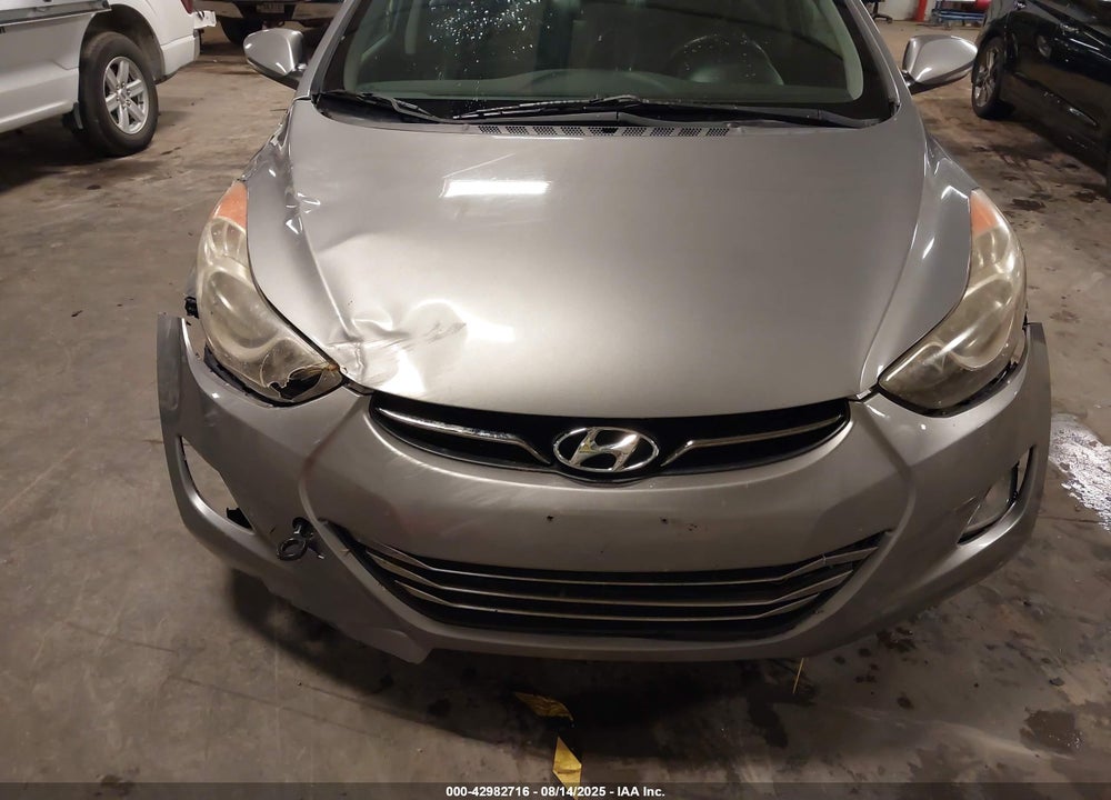 2013 HYUNDAI ELANTRA LIMITED VIN: KMHDH4AE8DU677612