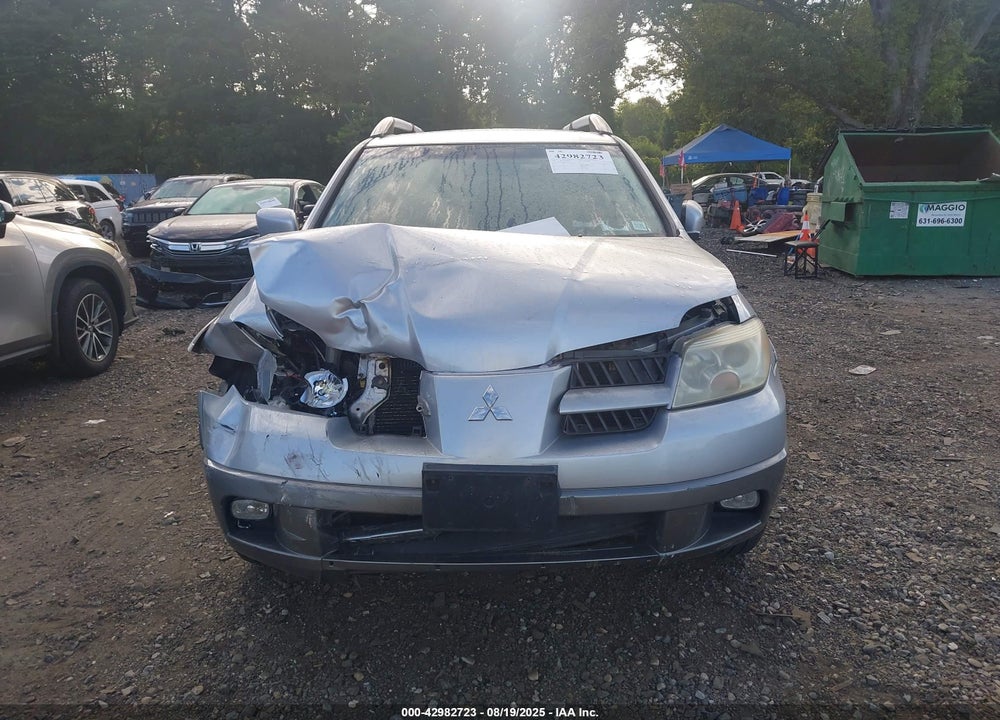 2005 MITSUBISHI OUTLANDER XLS VIN: JA4LZ41F25U029264