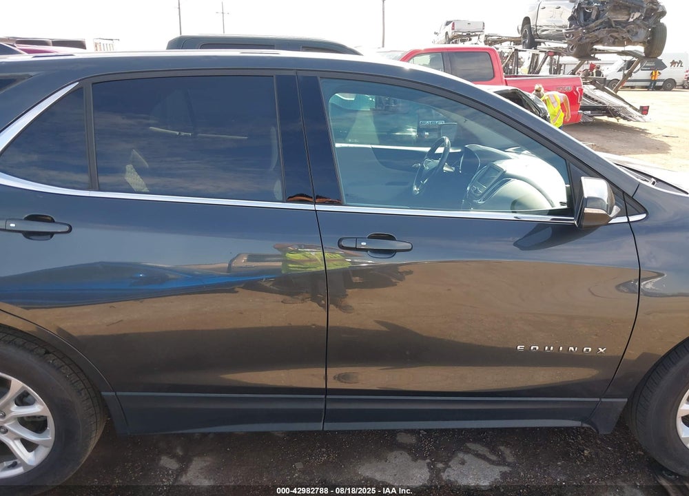 2019 CHEVROLET EQUINOX VIN: 2GNAXJEV3K6242809
