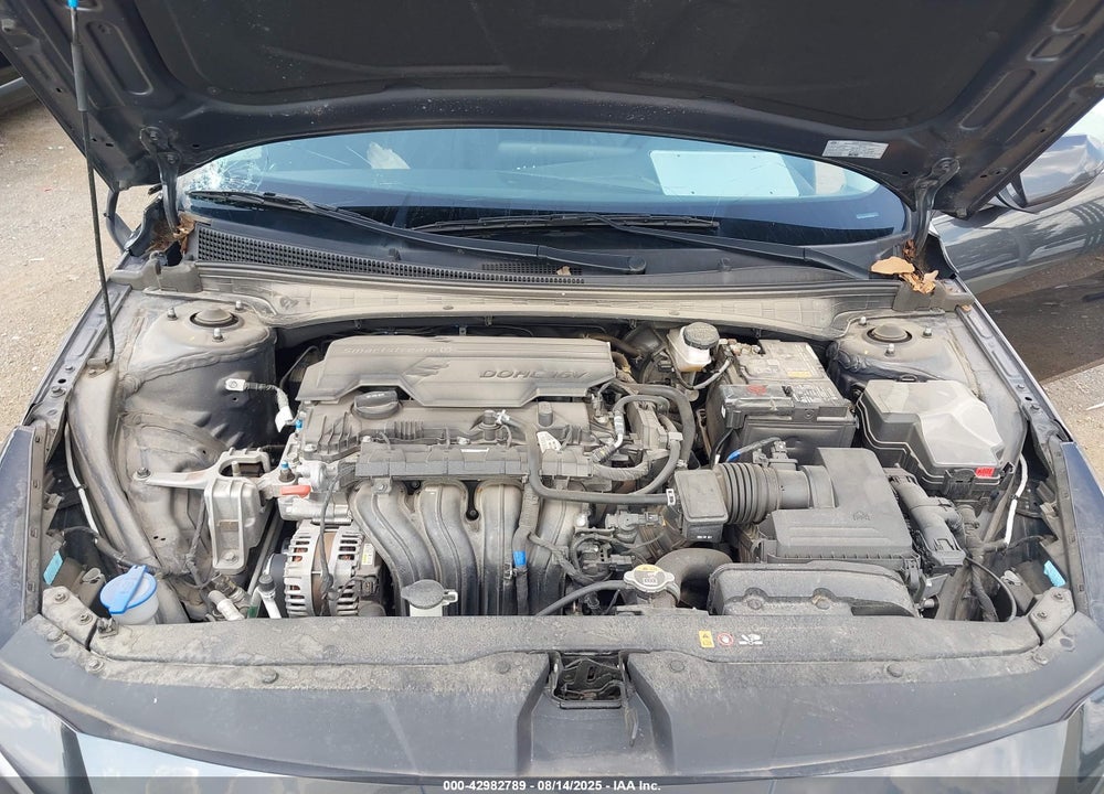2022 HYUNDAI ELANTRA VIN: 5NPLP4AG2NH071948