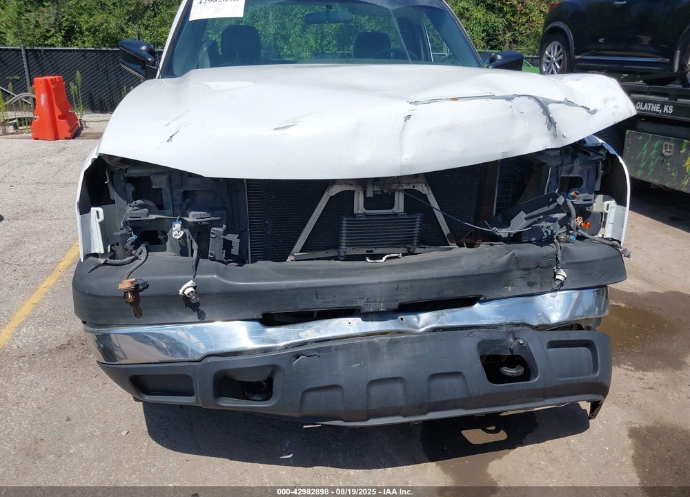 2007 CHEVROLET SILVERADO 2500HD CLASSIC WORK TRUCK VIN: 1GCHC24UX7E147295