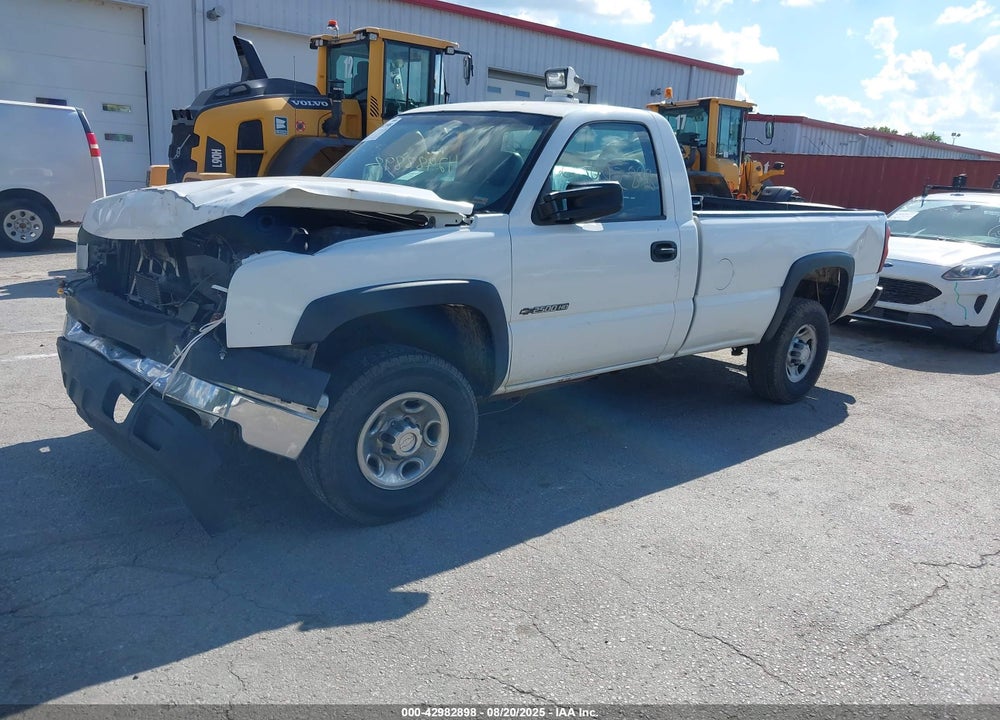 2007 CHEVROLET SILVERADO 2500HD CLASSIC WORK TRUCK VIN: 1GCHC24UX7E147295