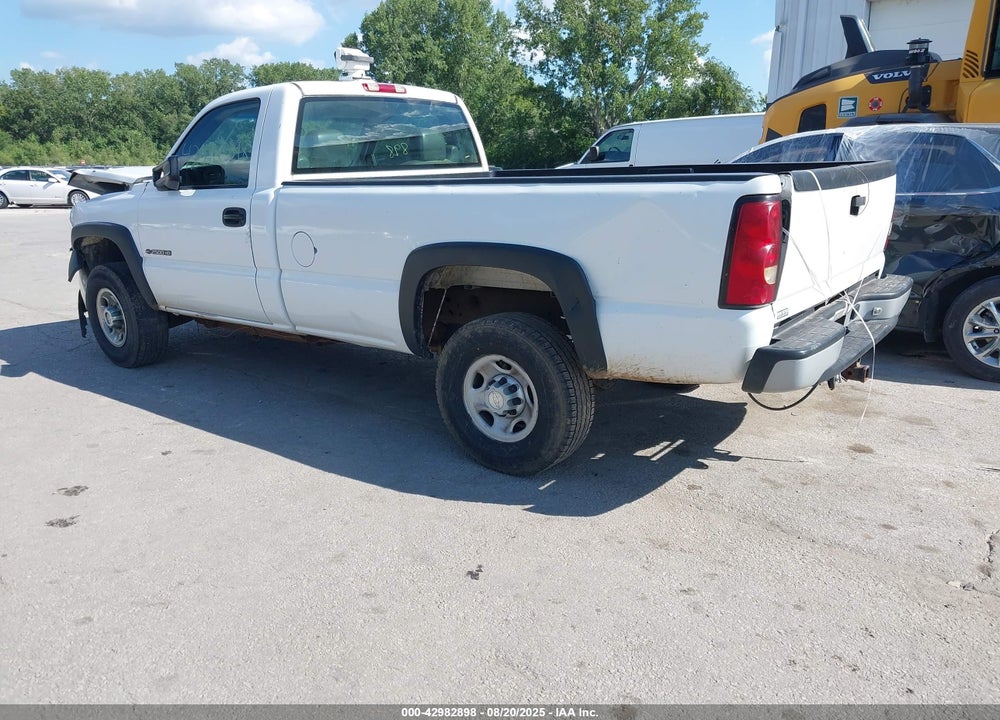 2007 CHEVROLET SILVERADO 2500HD CLASSIC WORK TRUCK VIN: 1GCHC24UX7E147295