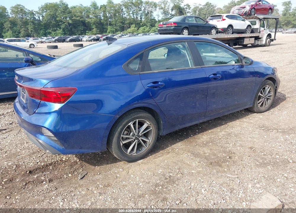 2022 KIA FORTE VIN: 3KPF24AD3NE465058