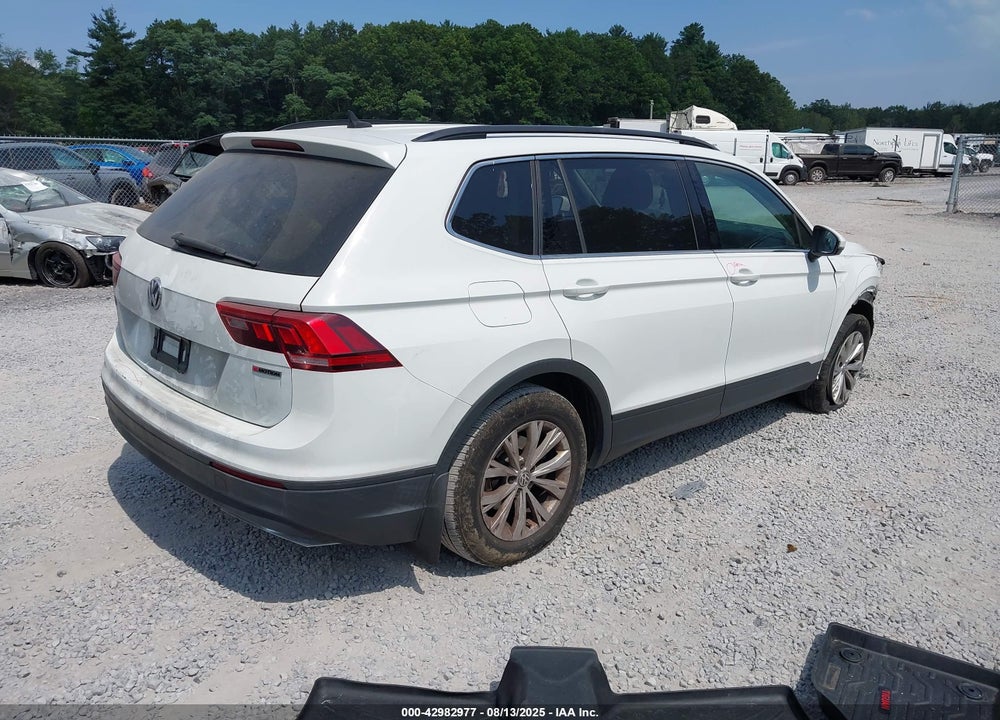 2019 VOLKSWAGEN TIGUAN VIN: 3VV2B7AX8KM020277