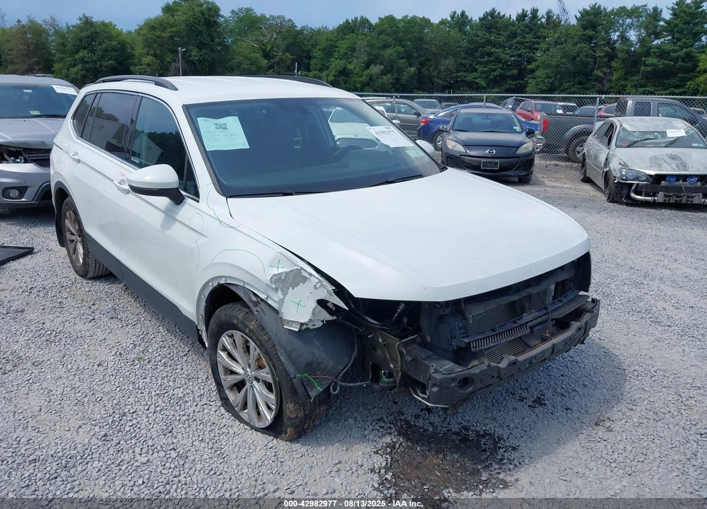 2019 VOLKSWAGEN TIGUAN VIN: 3VV2B7AX8KM020277